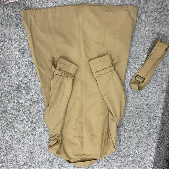 Tan trench coat - Picture 5 of 5